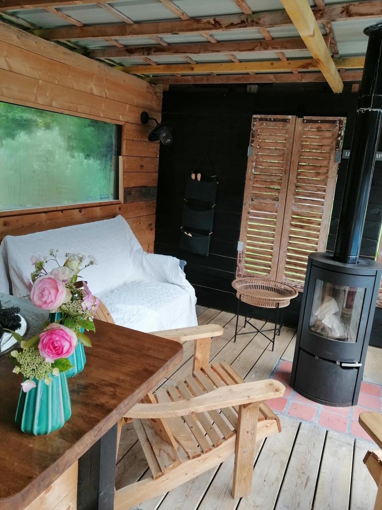 Apartament O Grenier De L'Artiste Bazenville Zewnętrze zdjęcie