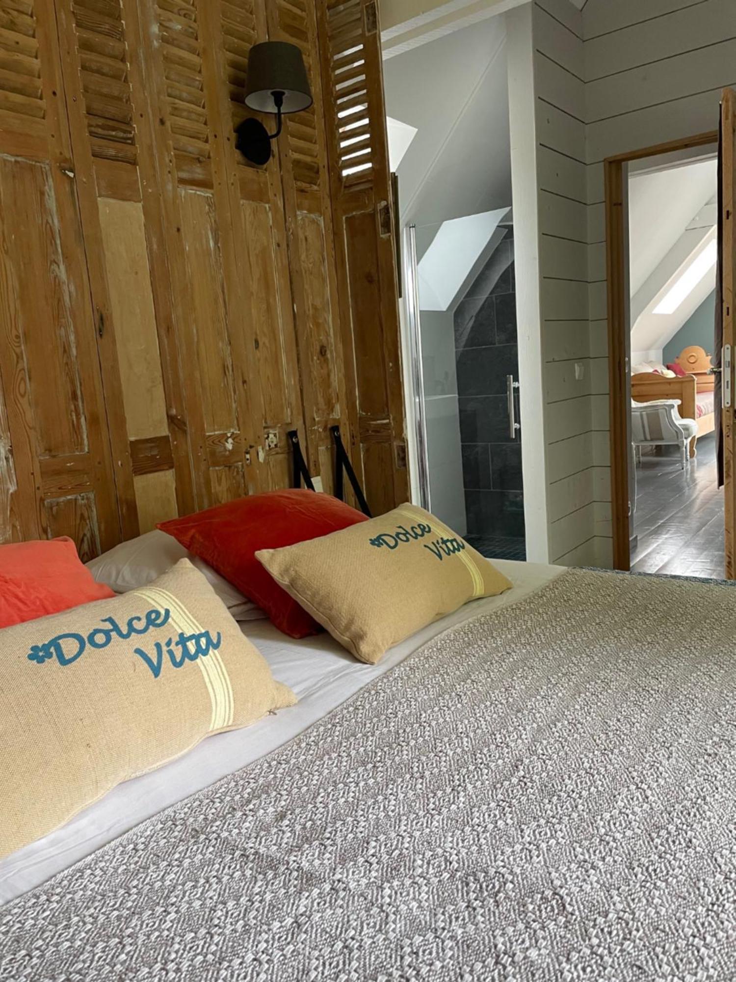 Apartament O Grenier De L'Artiste Bazenville Zewnętrze zdjęcie