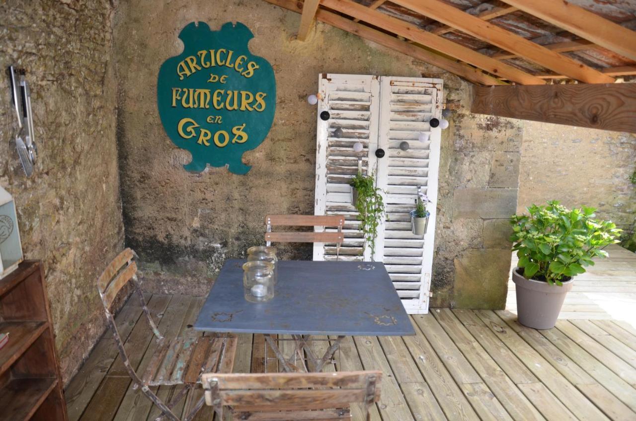 Apartament O Grenier De L'Artiste Bazenville Zewnętrze zdjęcie